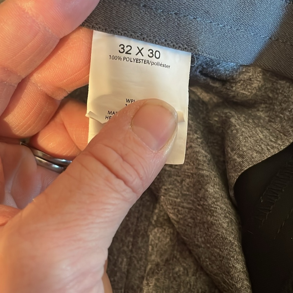 Men’s dress/golf pants. 32x30 - Picture 6 of 6